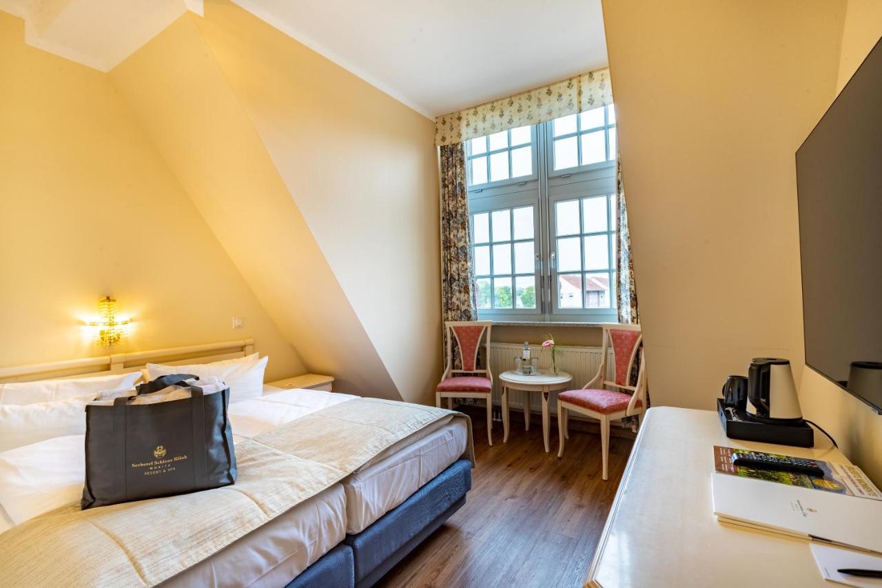 Seehotel Schloss Клинк Екстериор снимка